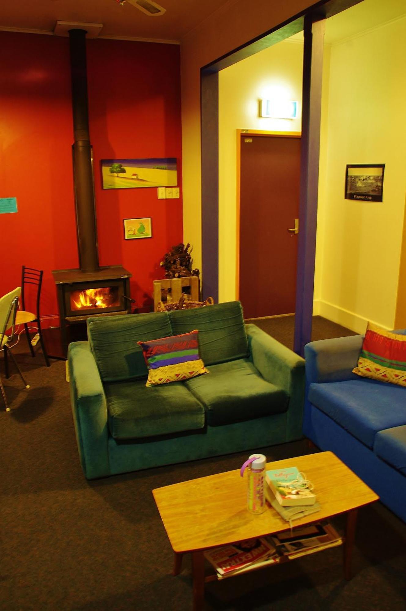 Sequoia Lodge Backpackers Picton Eksteriør billede